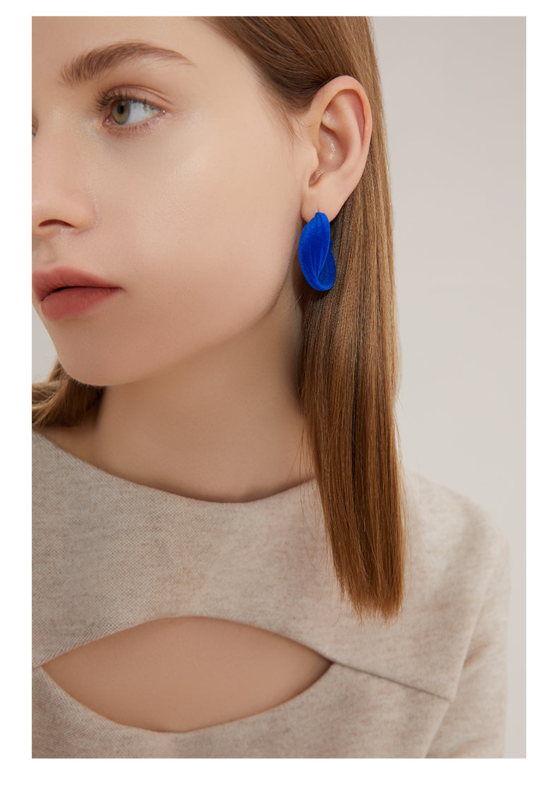 Klein Blue Twisted Rope Earrings - Modern and Elegant Dangle Earrings