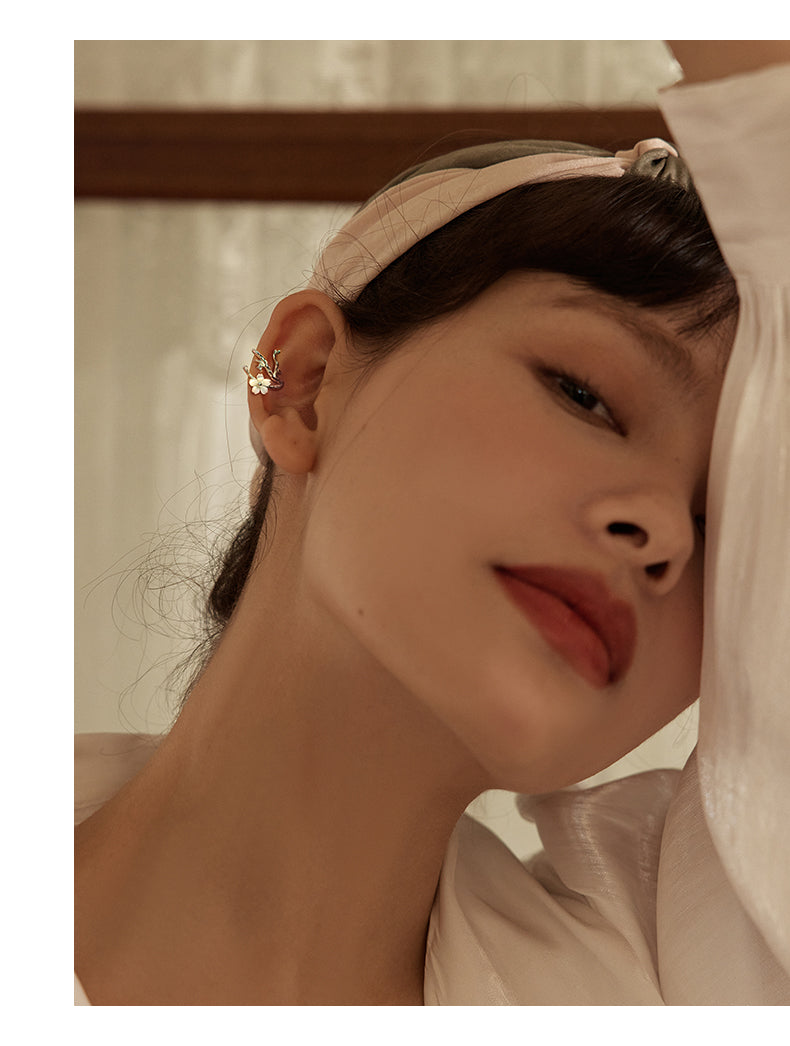 New Hot Style: Pure Silver Ear Bone Clip Earrings for Women - Non-Pierced Ear Hooks